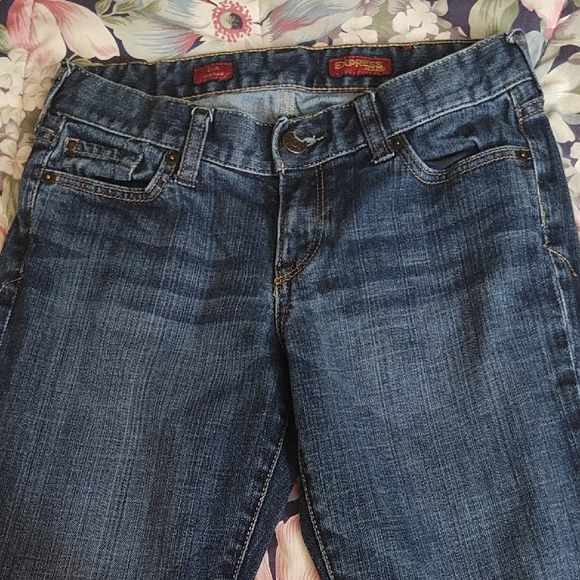 Express Blue Straight Leg Jeans Classic Style - Picture 1 of 5